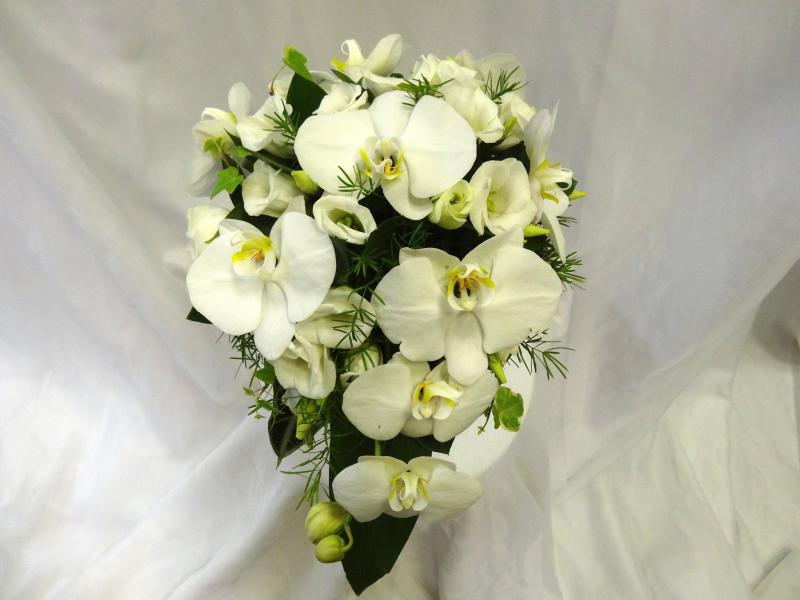 Букет невесты с орхидеей Счастливый день