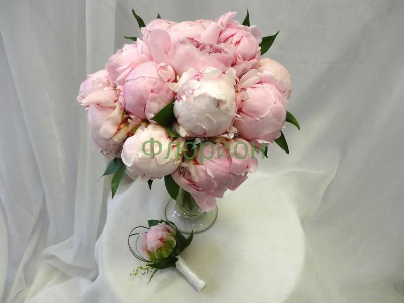 Свадебный комплект из пионов Розовый день