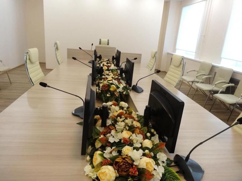 Оформление на стола переговоров С надеждой на успех (Б)