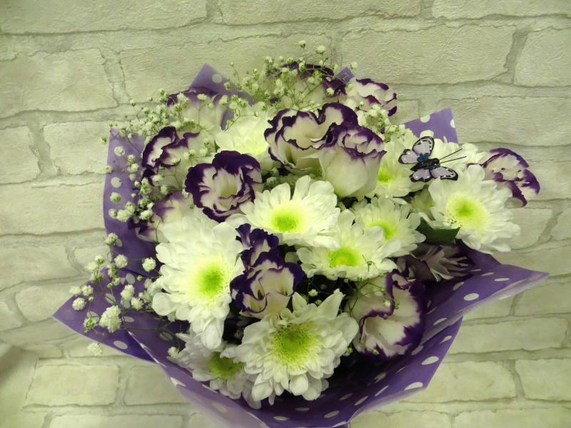 Букет цветов Лизиантус