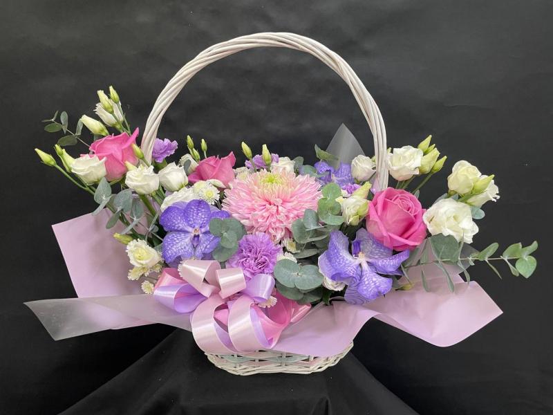 Корзина из цветов Море ласки