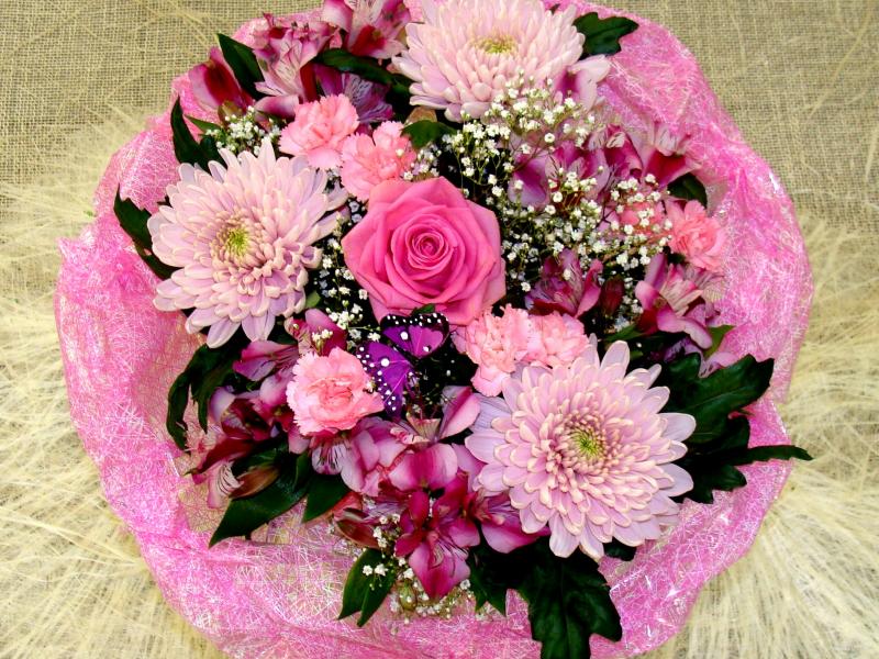 Букет цветов Чудесный розовый