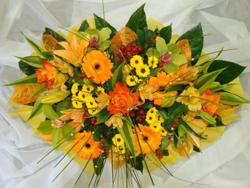 Букет цветов Лучезарный