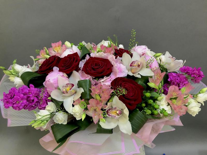 Букет цветов Красавица Матильда