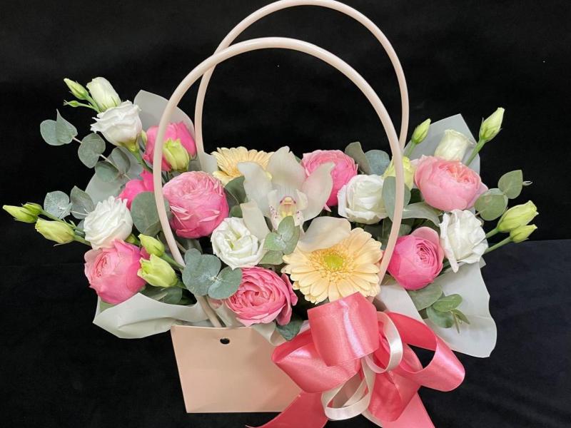 Цветы в сумочке Приятный аромат 