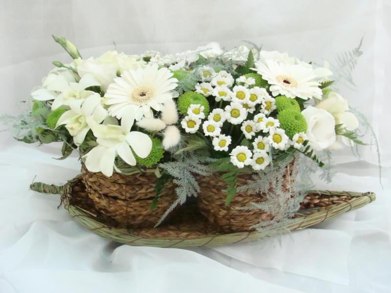 Композиция из цветов Облако