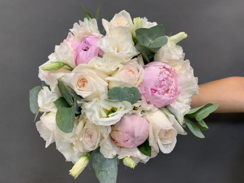 Цвет нежности Букет невесты с розами