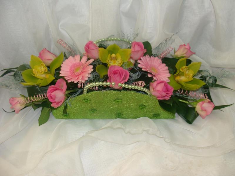 Композиция с цветами Сумочка с цветами 1