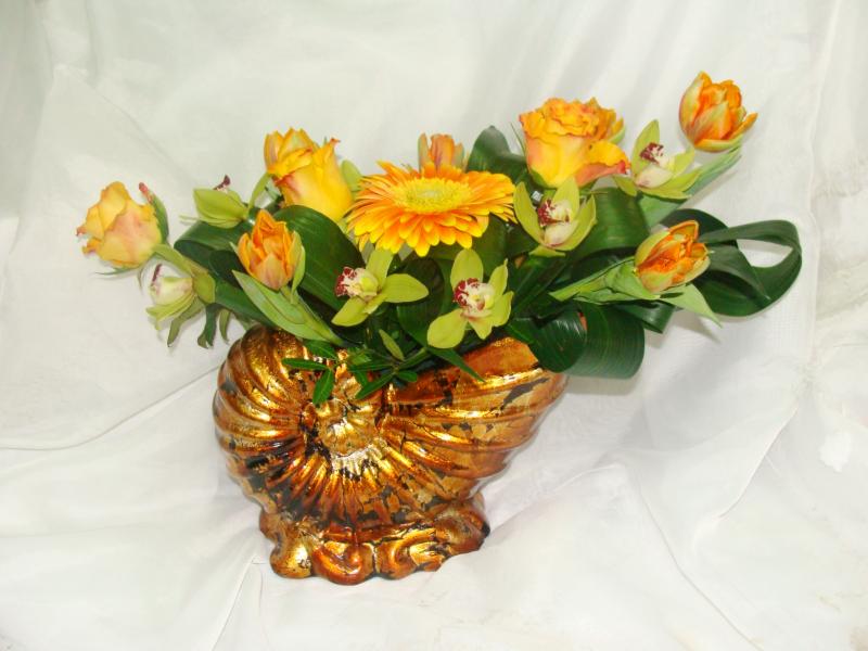 Композиция из цветов Золотое счастье