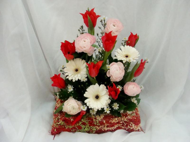 Композиция из цветов 1001 Ночь