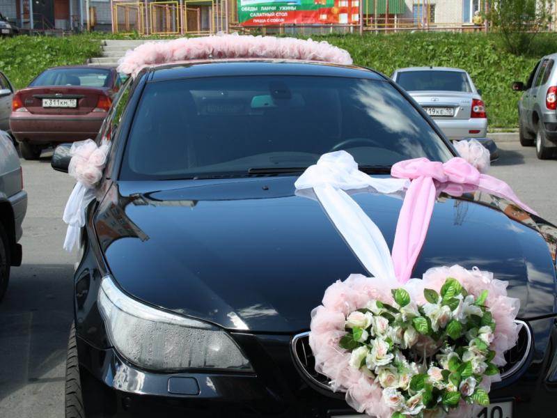 Цветы для украшения машины на свадьбу Мария