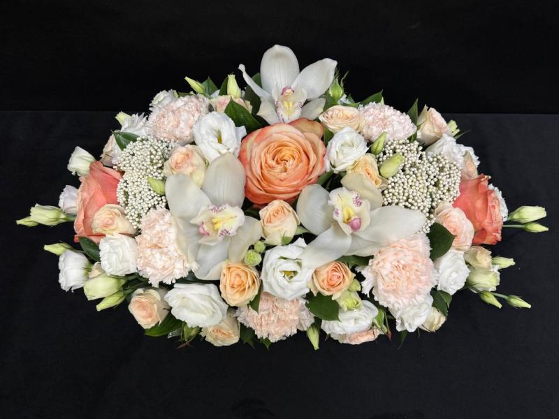 Композиция на ресепшн Сыплет звездопад 