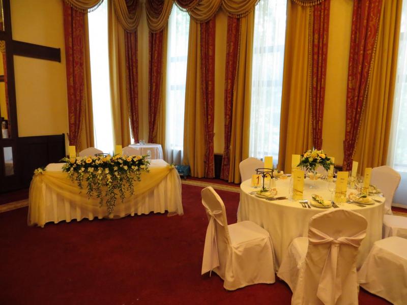 Цветы для оформления свадьбы. Свадебный зал (Б)