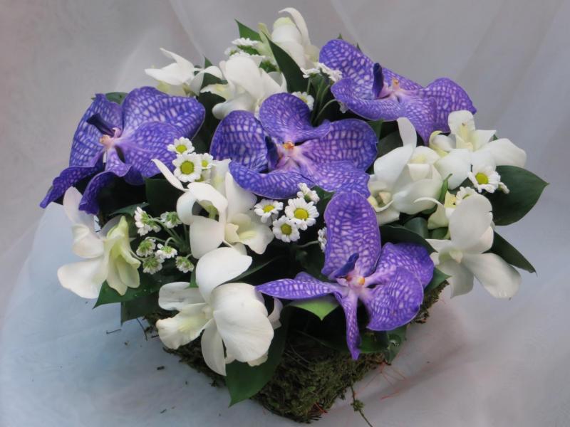 Композиция из цветов Летний человек