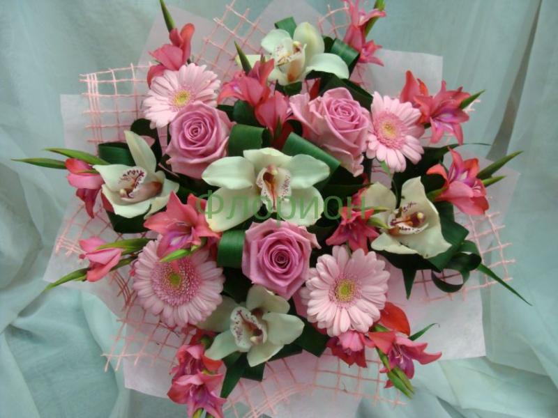 Цветы на 14 февраля для любимой Розовый