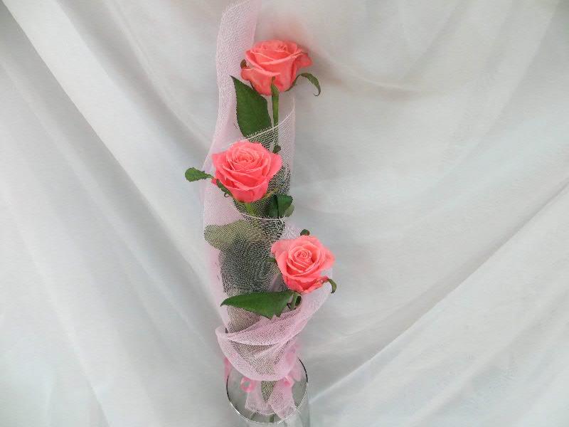 Букет роз Три алые розы