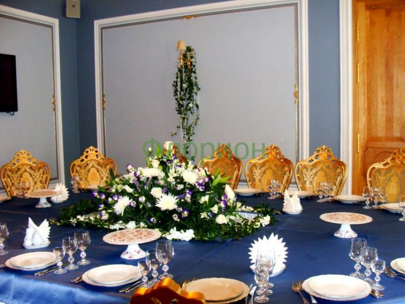 Свадебная композиция на стол молодоженов Круглая