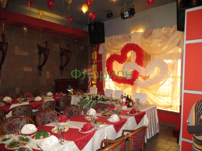 Цветы для оформления свадебного зала Ресторан Ла Рокка