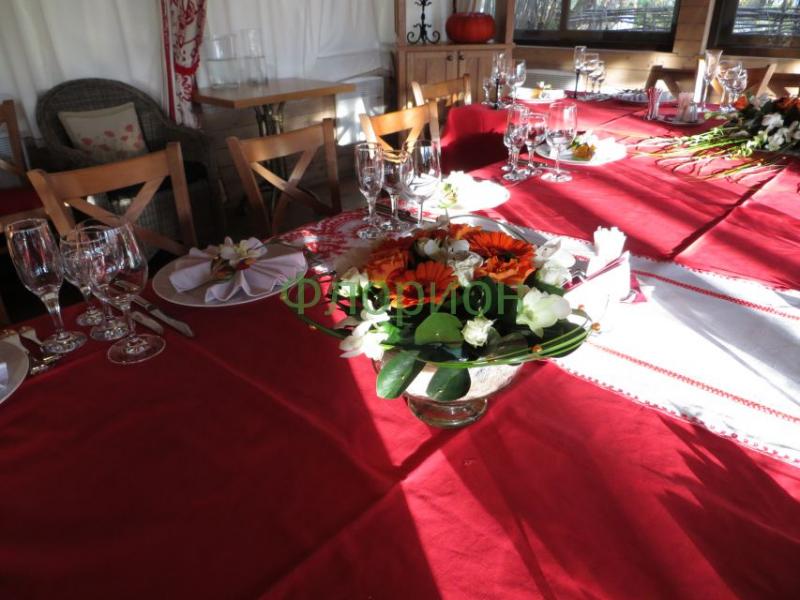 Композиция на стол гостей Корчма (А)