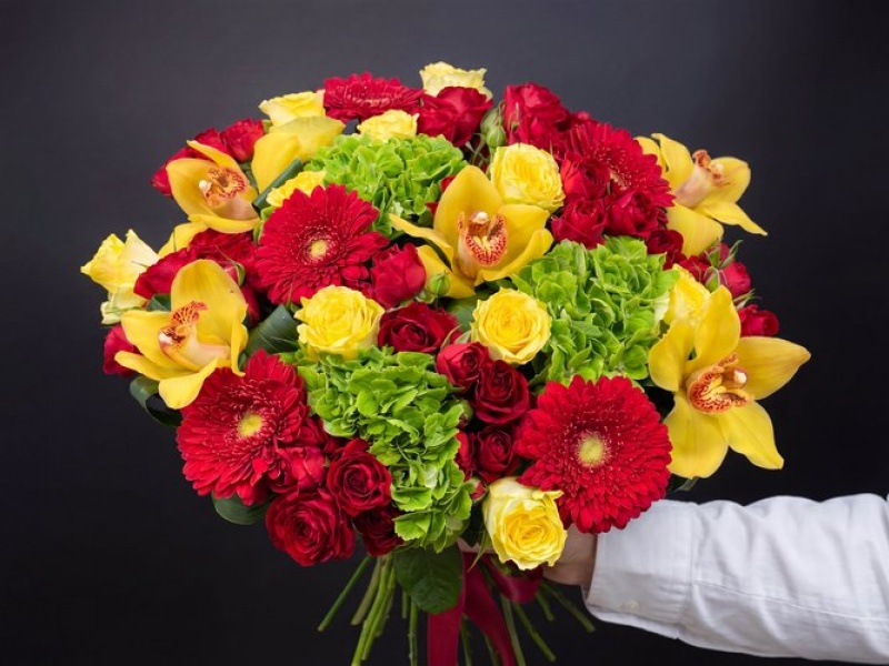 Букет Яркое чувство 