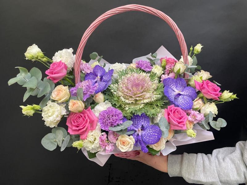  Корзина из цветов Необычное великолепие