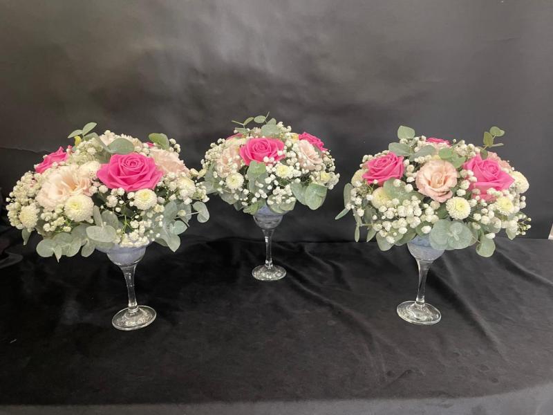 Композиция на гостевой стол Всё вокруг преображается