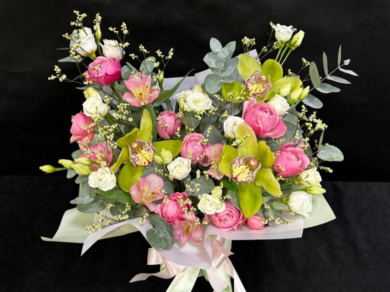 Цветы в коробке Сияние летнего дня