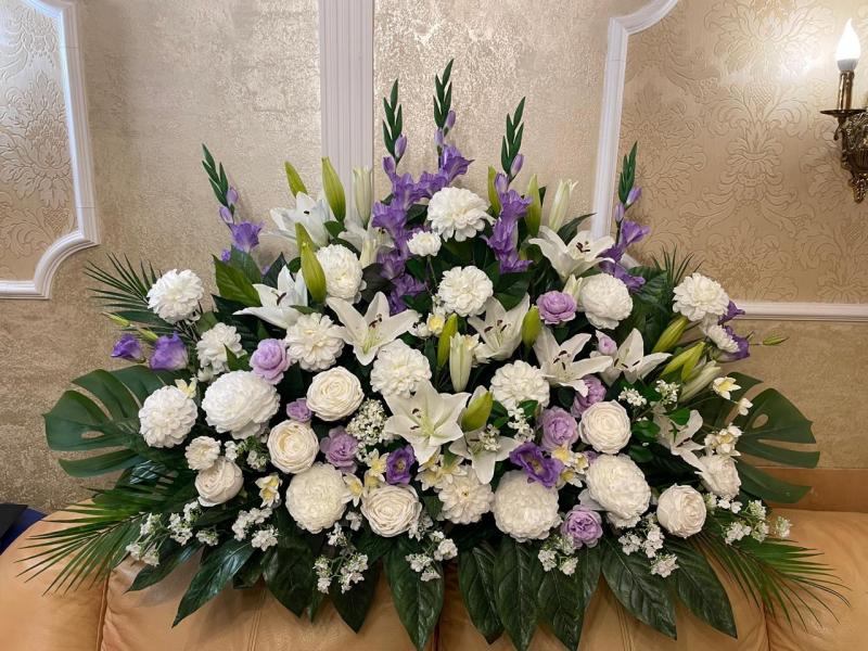 Сиреневая даль Композиция из искусственных цветов