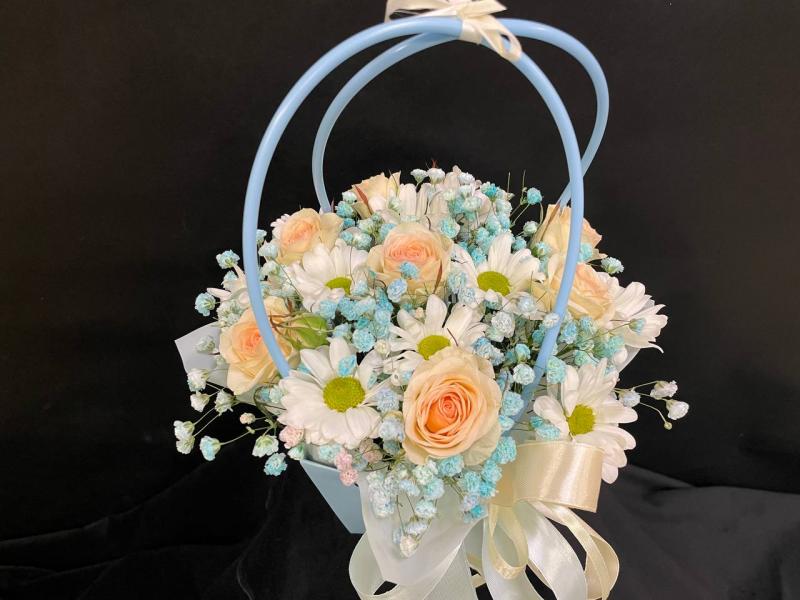 Цветы в коробке Мягкий закат 