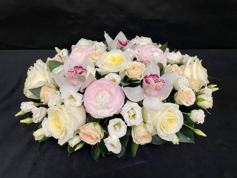 Мгновение радостей земных Композиция на стол молодоженов