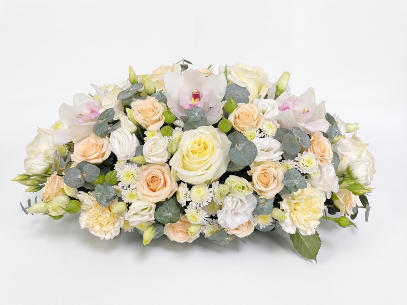 Композиция на свадебный стол Союз двух сердец 