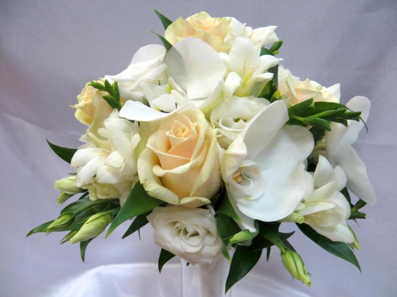 Букет невесты с орхидеями Очарование
