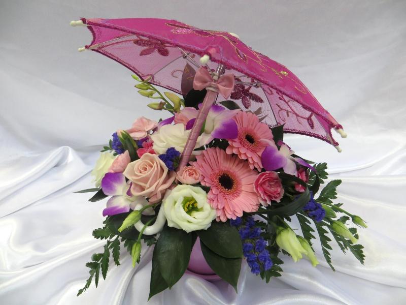 Цветы на 14 февраля Счастье под зонтом