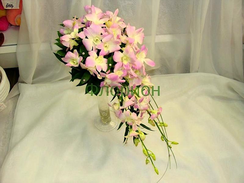 Свадебный букет с орхидеей Розовый каскад