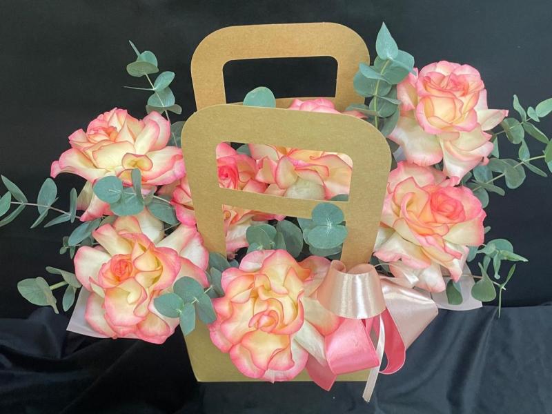 Цветы в сумочке Бархатный цвет 2 