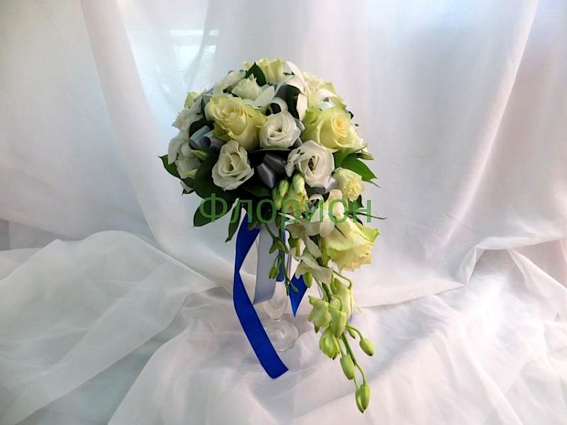 Букет невесты с орхидеями Белый шарм