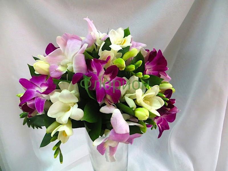 Букет невесты из орхидей Елена 1