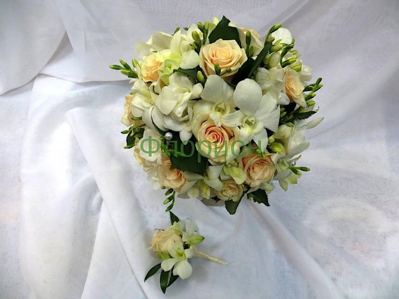 Букет невесты из роз Кремовый шар 1