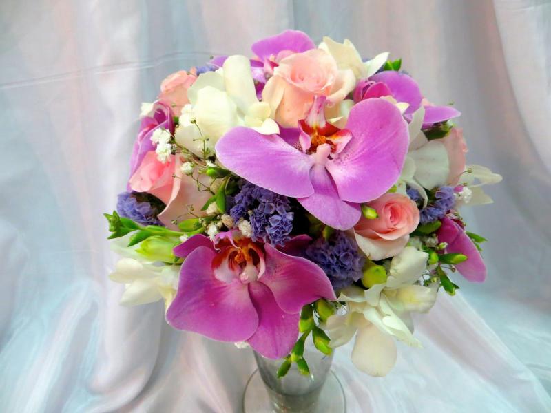 Букет невесты с орхидеями Мисс Европа