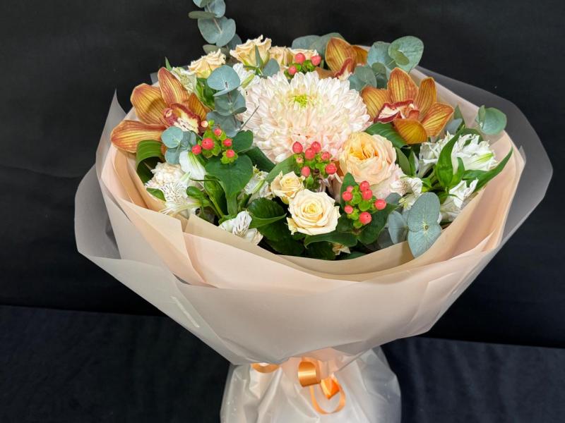 Букет цветов Диво в теплоте