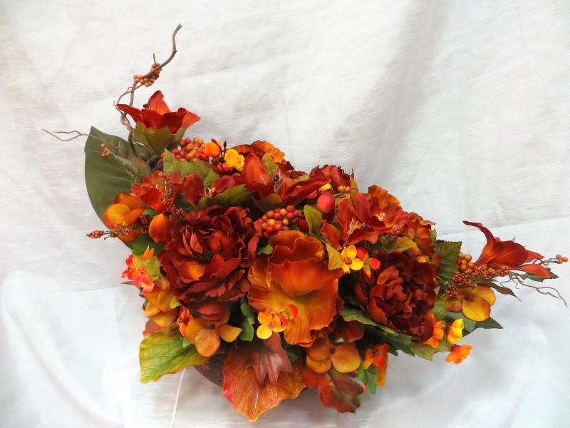 Бархатная осень 1 Настольная композиция из искусственных цветов