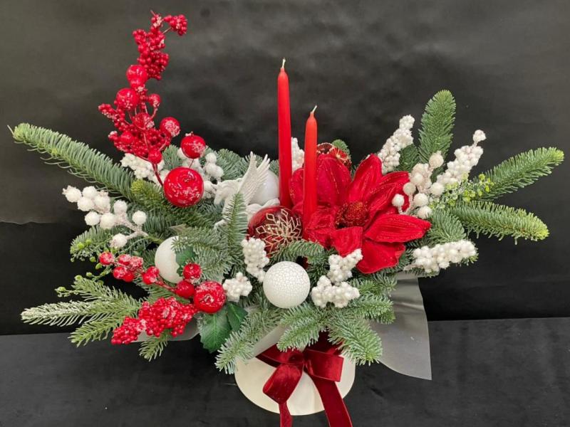 Яркие моменты зимы 1 Композиция из нобилиса живая ель