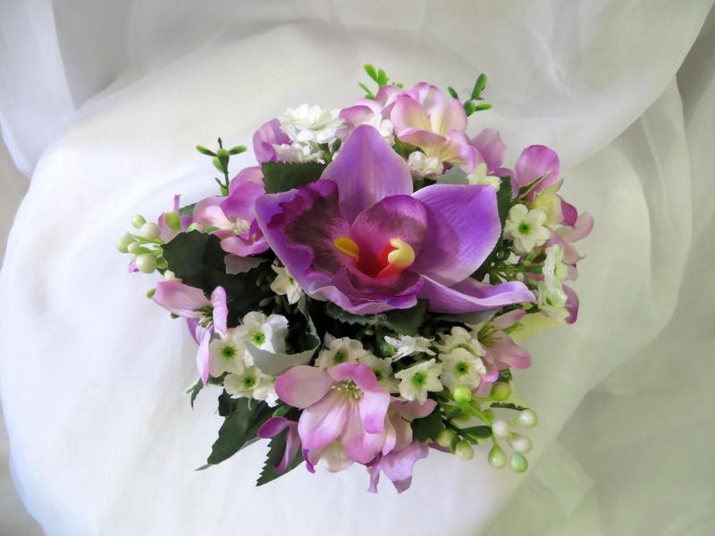 Башмачок с орхидеей из искусственный цветов