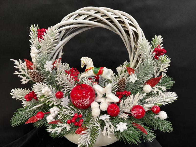 Новогодняя композиция Быстрее ветра