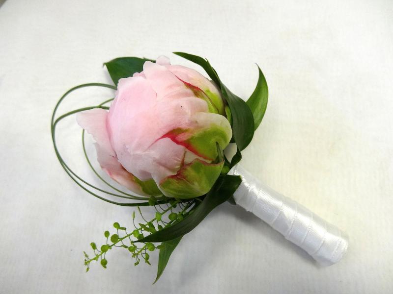 Бутоньерка для жениха Розовый день