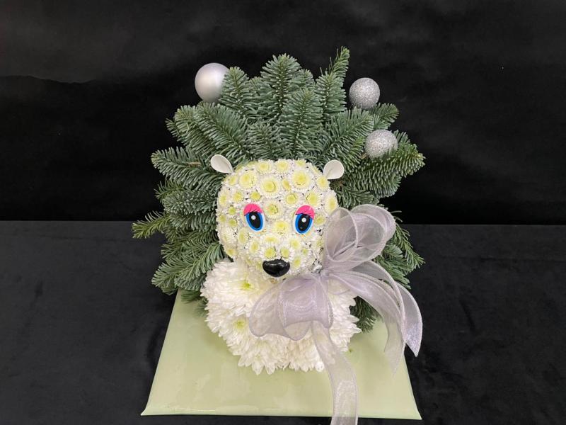 Падает волшебный снег живая ель