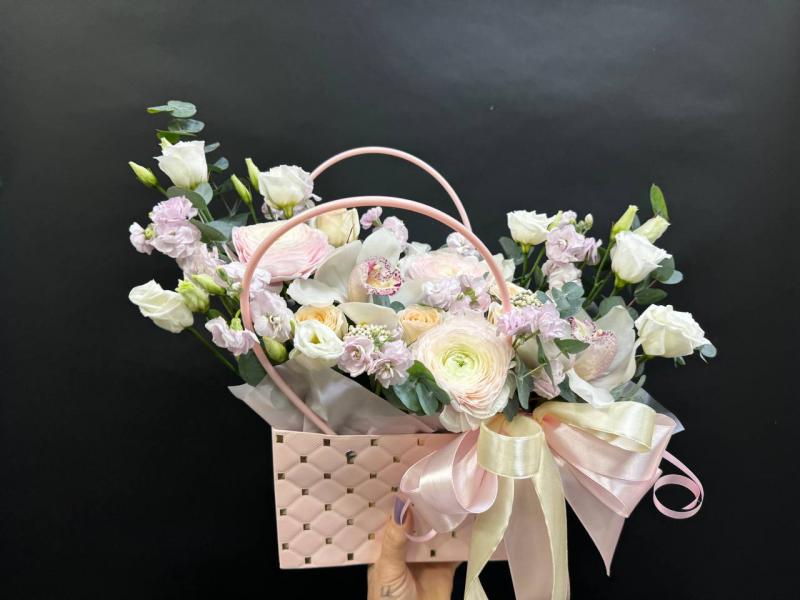 Цветы в сумочке Просто красавица 