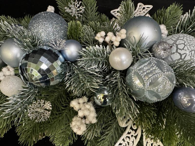 Новогодняя композиция Хрустальный звон зимы