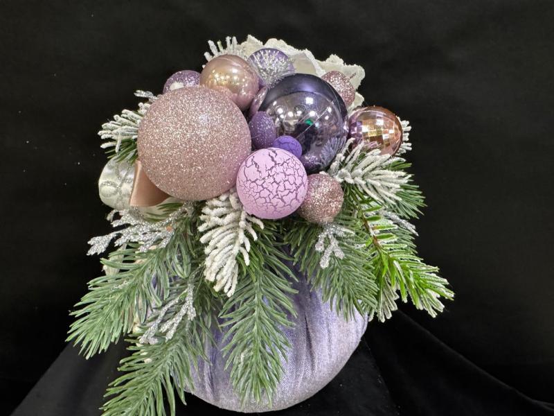 Новогодняя композиция Бархатный шар зимы 1