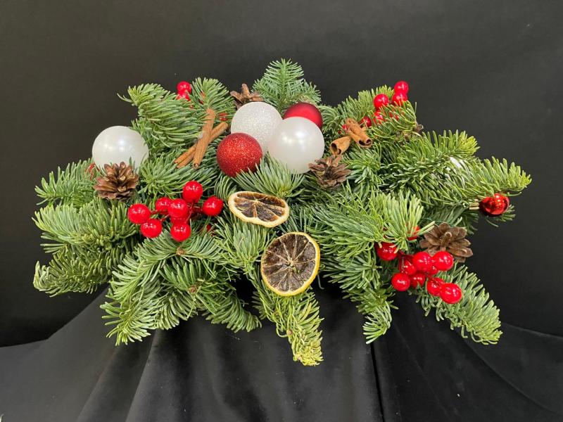 Солнышко мелькнуло Новогодняя композиция из нобилиса 